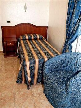 Nizza Hotel 3*